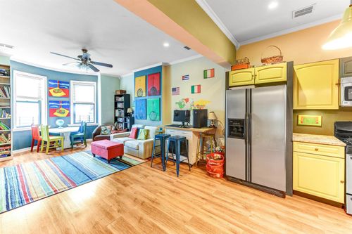 3r-312 Monastery Pl, Union City, NJ, 07087-4406 | Card Image