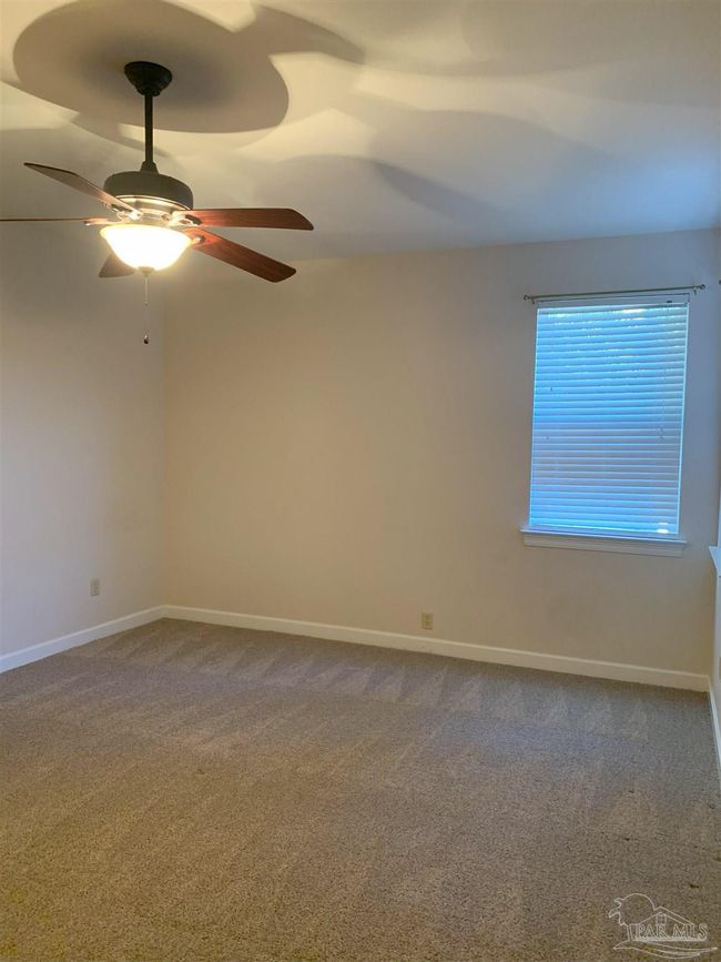 B - 6148 The Oaks Ln, House other with 3 bedrooms, 3 bathrooms and 2 parking in Pensacola FL | Image 20