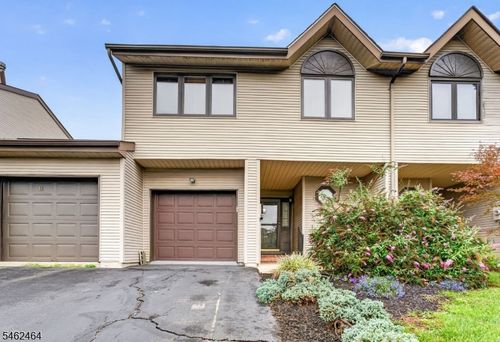 10 Hemlock Ct, Flemington, NJ, 08822-3031 | Card Image