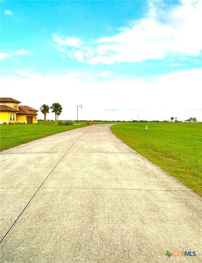 296 E Lago Loop Road, Home with 0 bedrooms, 0 bathrooms and null parking in Port O'Connor TX | Image 19