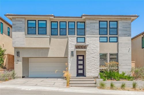 16 Vicino, Lake Forest, CA, 92630-7057 | Card Image