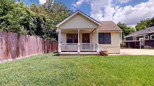 7004 Santa Maria St, Houston, TX, 77023-2400 | Card Image