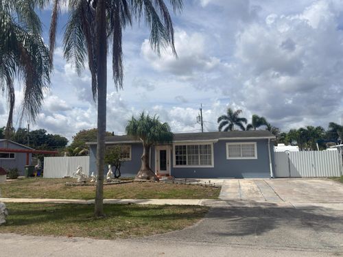 129 Cayman Dr, Palm Springs, FL, 33461-2003 | Card Image