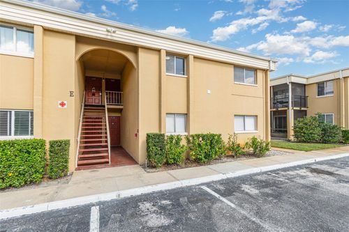 apt-e206-1000 Lake Of The Woods Blvd, FERN PARK, FL, 32730-2985 | Card Image