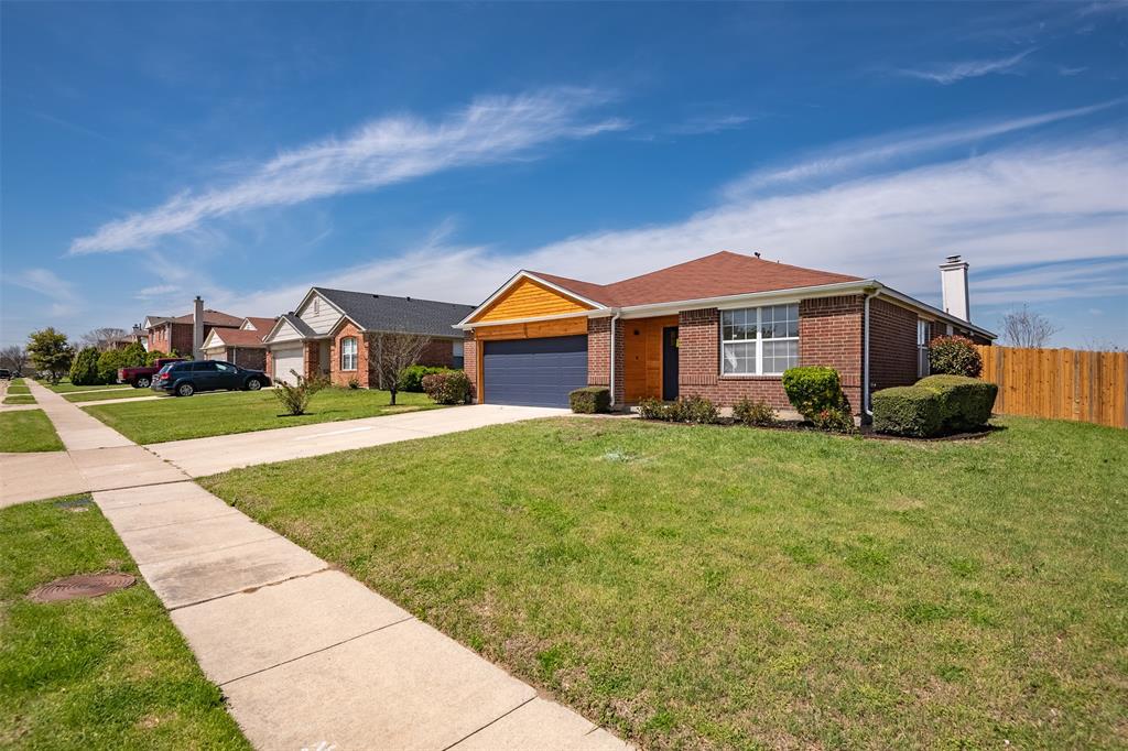 Harvard Dr, Glenn Heights, TX 75154