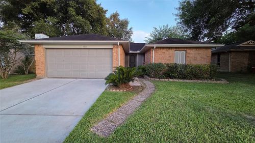 3018 Sherborne St, Pearland, TX, 77584-2313 | Card Image