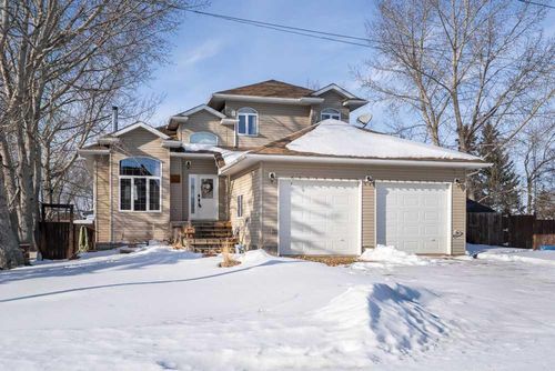 405 Sanden St, Bawlf, AB, T0B2M2 | Card Image