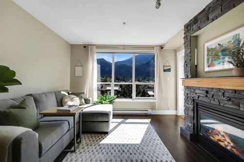 504-1211 Village Green Way, Squamish, BC, V8B0R7 | Card Image
