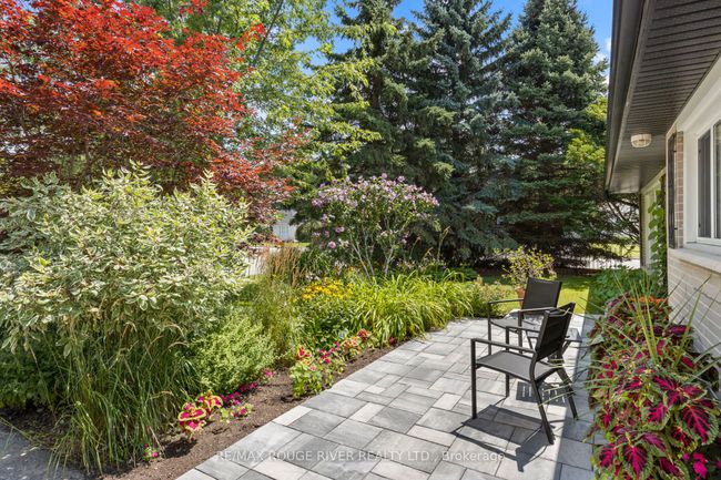 22 Duffin St, House other with 3 bedrooms, 2 bathrooms and 4 parking in Ajax ON | Image 7