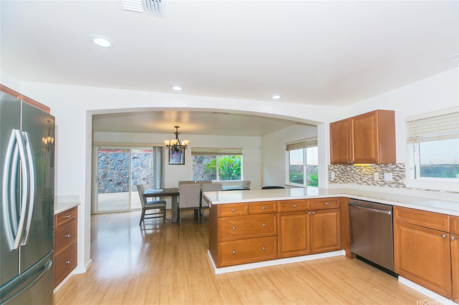 Pueonani St, Kapolei, HI 96707