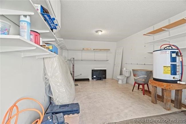 2568 Bristow Point Rd, House other with 2 bedrooms, 2 bathrooms and null parking in McAlester OK | Image 16