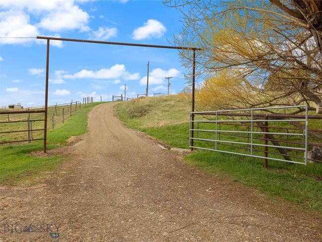 21 Mcpherson Ln, House other with 5 bedrooms, 3 bathrooms and null parking in Wilsall MT | Image 56