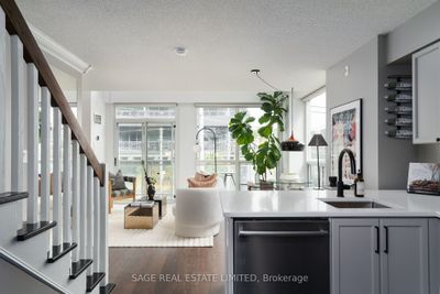 230 - 1029 King St W, Condo with 1 bedrooms, 1 bathrooms and 1 parking in Toronto ON | Image 1