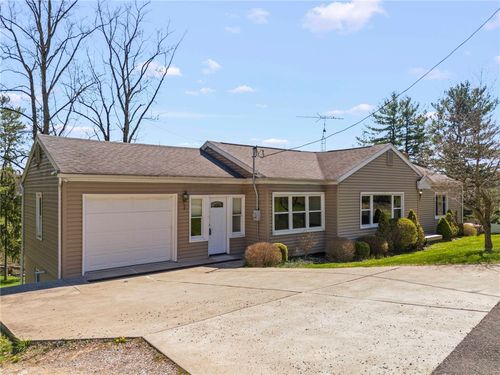 320 Parcell St, Claysville, PA, 15323-3316 | Card Image