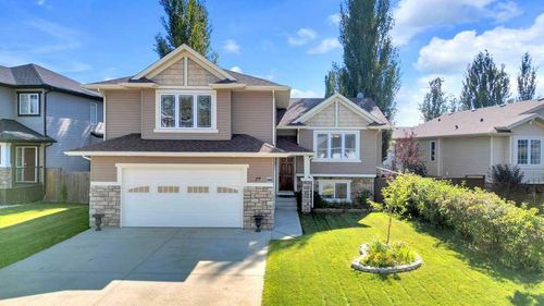 29 Estella Crescent, Lacombe, AB, T4L2P3 | Card Image