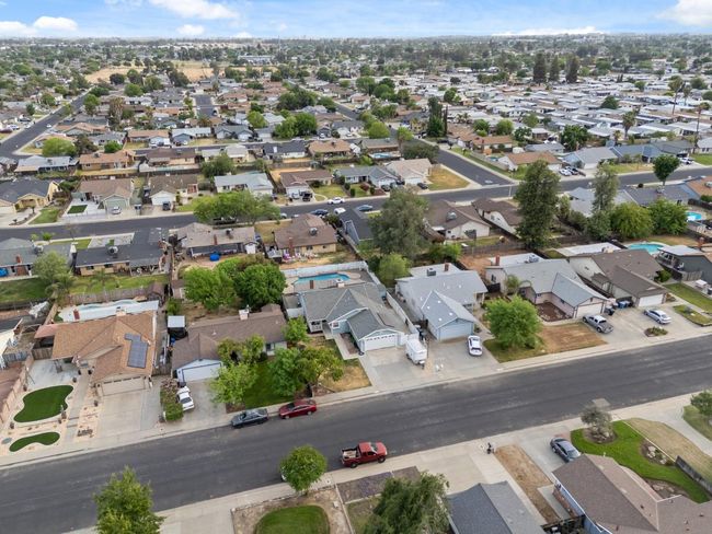 1045 Clover Ln, House other with 3 bedrooms, 0 bathrooms and null parking in Hanford CA | Image 31