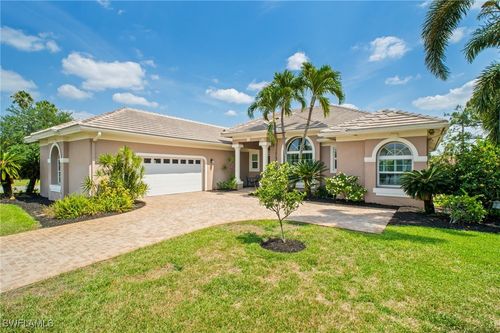 2201 Hampstead Ct, LEHIGH ACRES, FL, 33973-6014 | Card Image