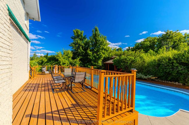 2025 Sixth Line Rd, House other with 4 bedrooms, 4 bathrooms and 20 parking in Dunrobin ON | Image 34
