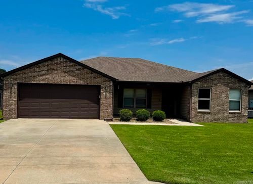 207 Gavin Dr, Paragould, AR, 72450-2683 | Card Image