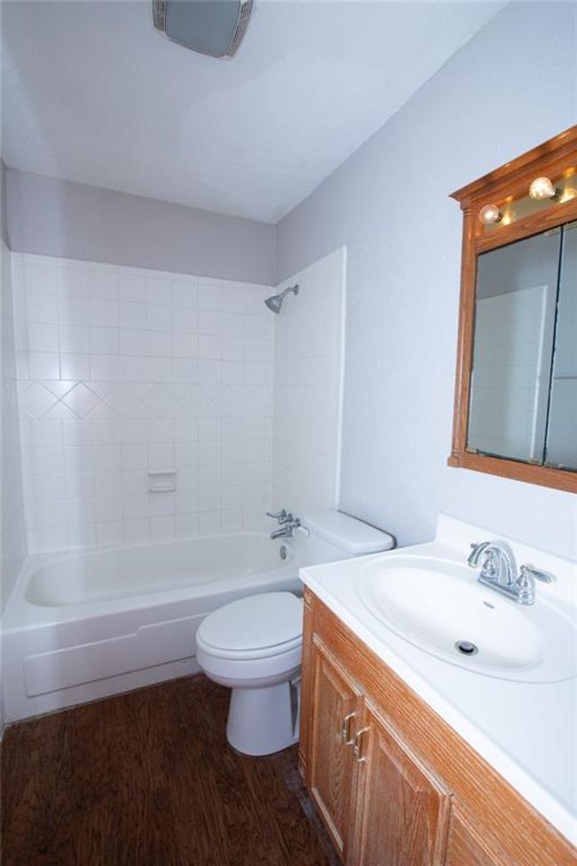 1841 Arundel Drive, For Sale in Carrollton Zoocasa