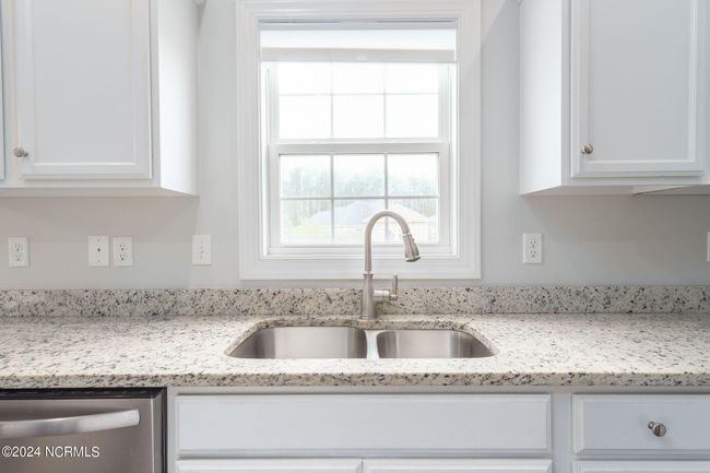 310 Pettigrew Ln, House other with 4 bedrooms, 3 bathrooms and 2 parking in Jacksonville NC | Image 18