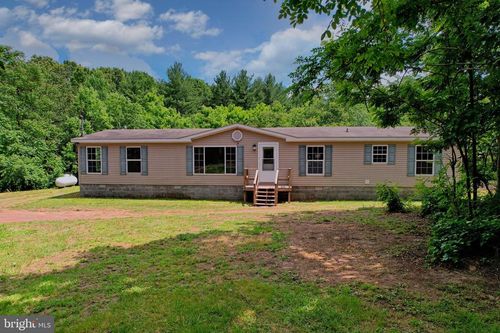 272 Red Tailed Hawk Rd, Paw Paw, WV, 25434 | Card Image