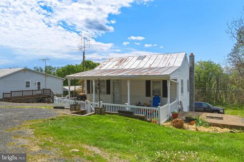 353 Turkey Knob Rd, QUICKSBURG, VA, 22847-1407 | Card Image