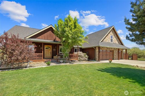 2853 Game Farm Rd, Ellensburg, WA, 98926-7285 | Card Image