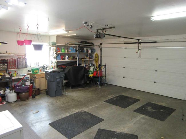 22 Iris Court Se, House other with 4 bedrooms, 3 bathrooms and 2 parking in Medicine Hat AB | Image 42