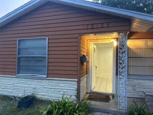 12125 Bellafonte Drive, Dallas, TX, 75243 | Card Image