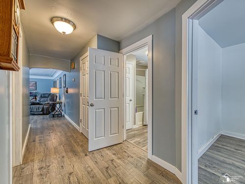 2525 Reinhardt Rd, Monroe, MI, 48162-9225 | Card Image