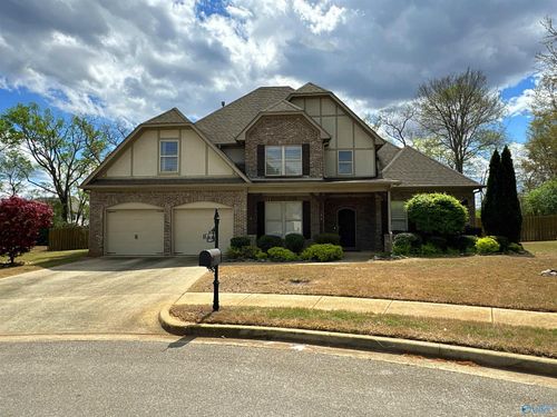 126 Windridge Way Sw, Huntsville, AL, 35824-3108 | Card Image