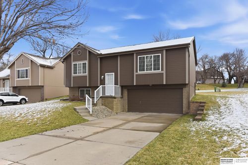1114 Woodview Circle, Papillion, NE, 68046 | Card Image