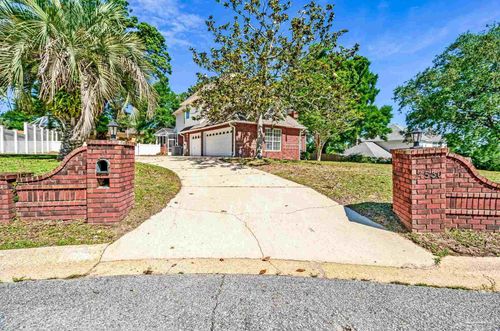 4530 Baywalk Cir, Pensacola, FL, 32514-8068 | Card Image