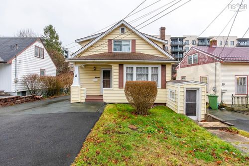 8 Ashdale Ave, Halifax, NS, B3N2C8 | Card Image