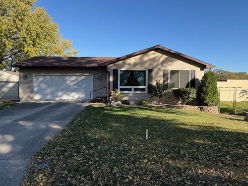 1200 Crestview Rd, Albert Lea, MN, 56007-3539 | Card Image