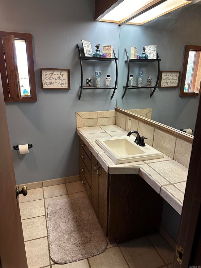 2003 Beumer St, House other with 3 bedrooms, 2 bathrooms and null parking in Stuttgart AR | Image 18