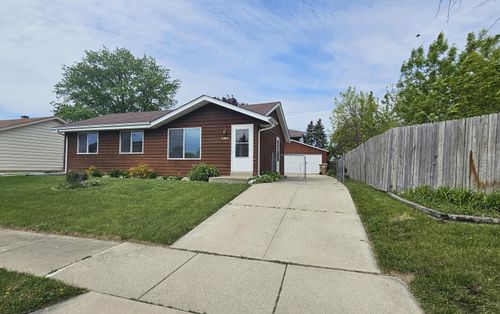 5304 58th Ave, KENOSHA, WI, 53144-2432 | Card Image