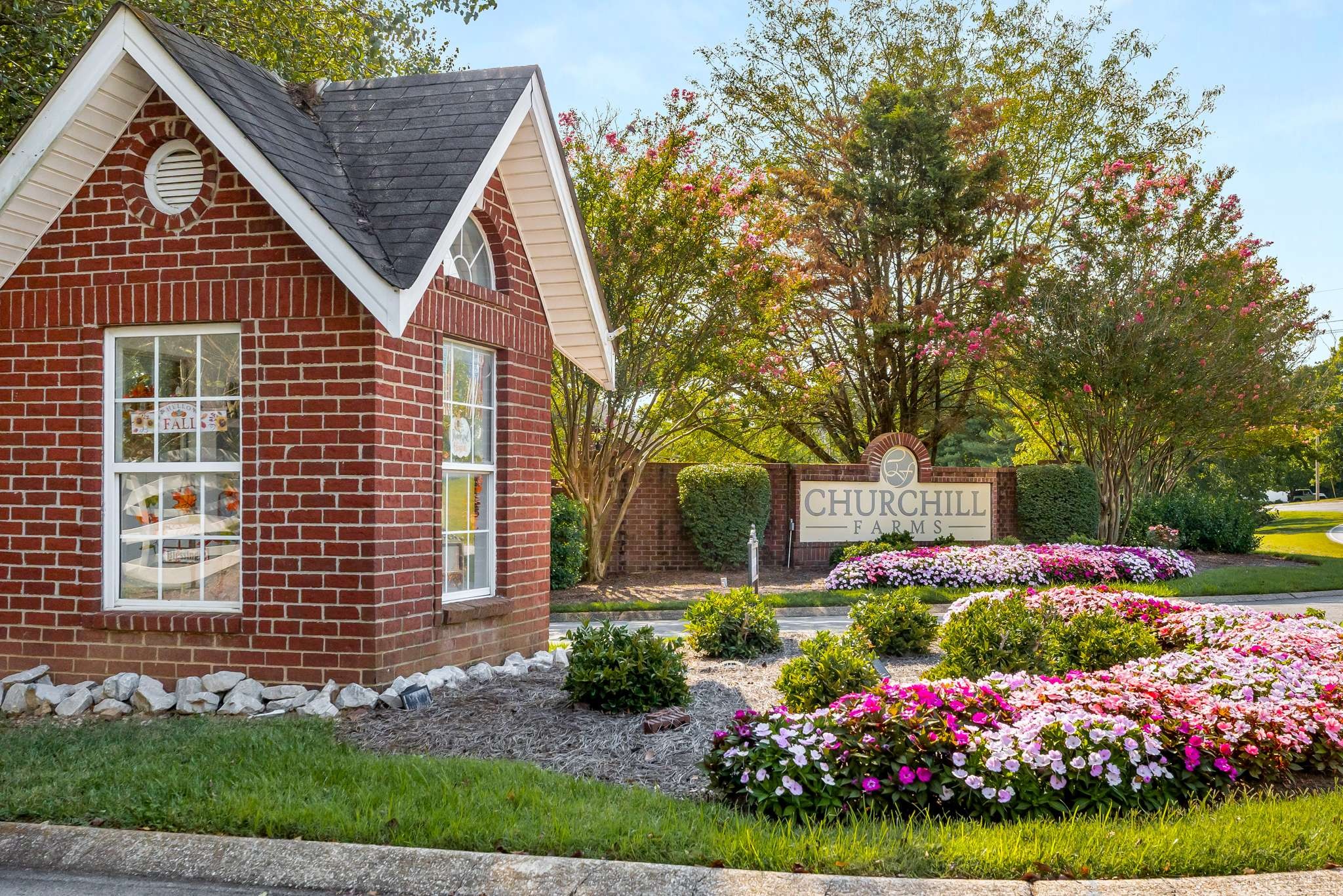 Churchill Dr, Thompsons Station, TN 37179