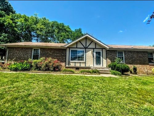 703 Lucien Dr, Goodlettsville, TN, 37072-1231 | Card Image