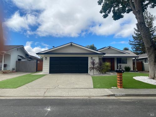 1367 Flint Way, Fairfield, CA, 94533 | Card Image