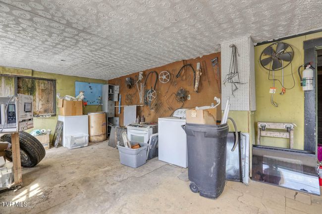 18241828 Netherland Inn Rd, House other with 2 bedrooms, 1 bathrooms and null parking in Kingsport TN | Image 28