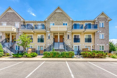 337-4975 Southampton Dr, Mississauga, ON, L5M8C9 | Card Image