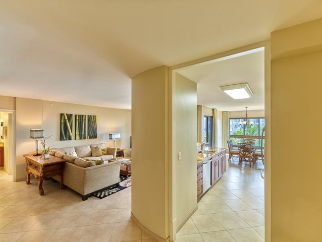 704 - 50 Nohea Kai Dr, Condo with 2 bedrooms, 2 bathrooms and null parking in Lahaina HI | Image 7