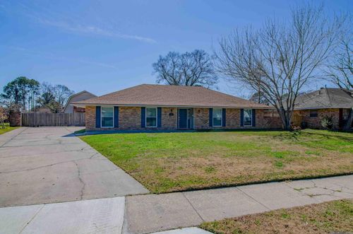 8566 E Thurman Dr, Baton Rouge, LA, 70806-7847 | Card Image