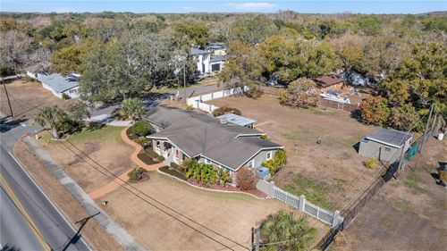 3909 Hudson Ln, Tampa, FL, 33618-5334 | Card Image