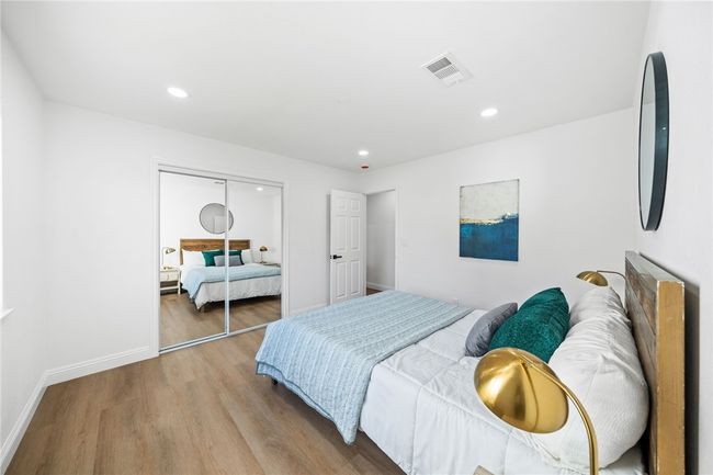 8026 Gribble St, House other with 5 bedrooms, 3 bathrooms and 4 parking in San Diego CA | Image 36