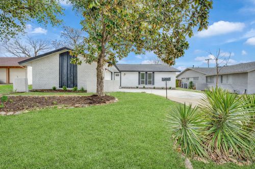 1110 Coronet St, Irving, TX, 75062-3627 | Card Image