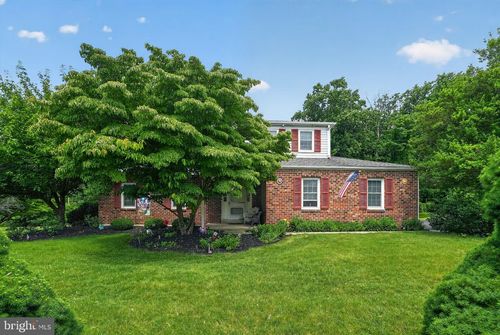 3025 Green Ridge Dr, EAST NORRITON, PA, 19403-3808 | Card Image