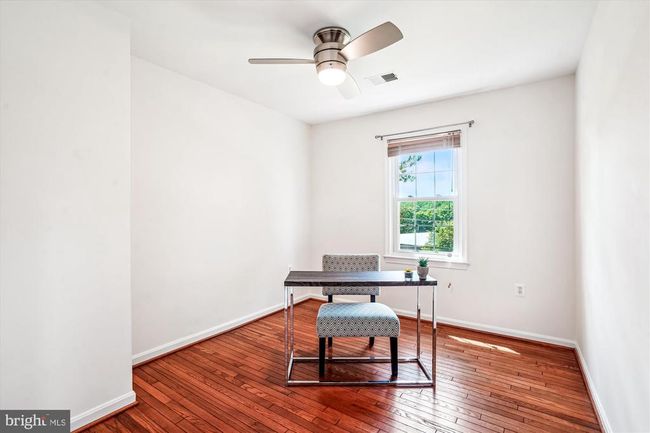 5521 Lakewhite Ct, Townhouse with 3 bedrooms, 4 bathrooms and null parking in FAIRFAX VA | Image 24